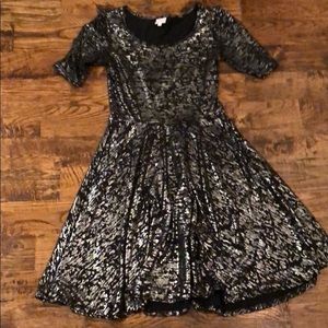 Lularoe Elegant Nicole size L
